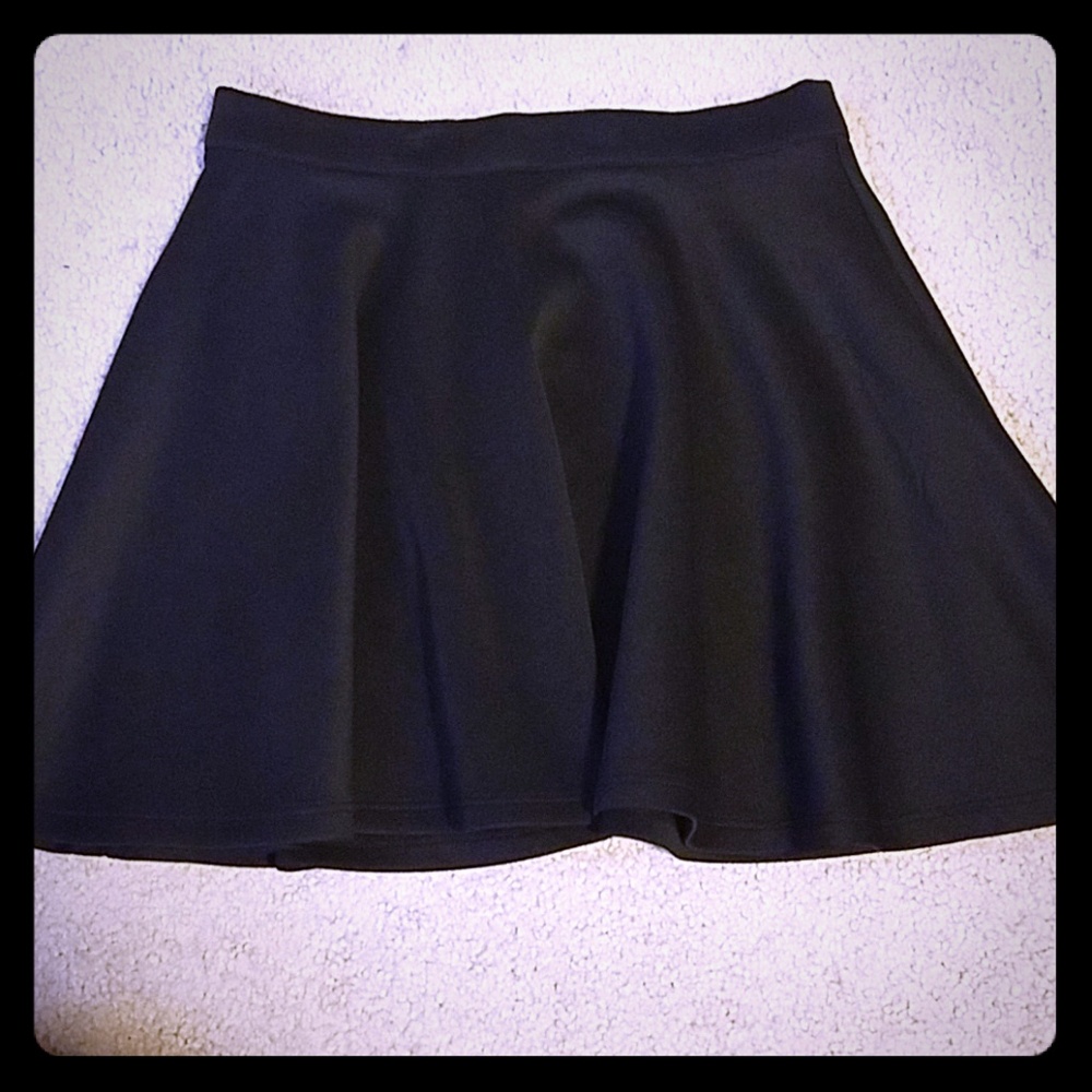 Skirt. '